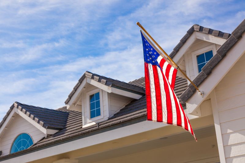 how to put flag on roof for memorial day