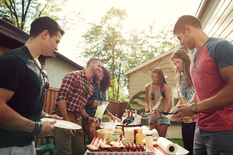 Ready Your Backyard for Memorial Day Party: Quick Guide