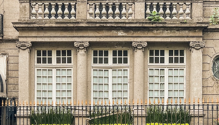 Memorial Day DIY Project: Add a Fence Topper